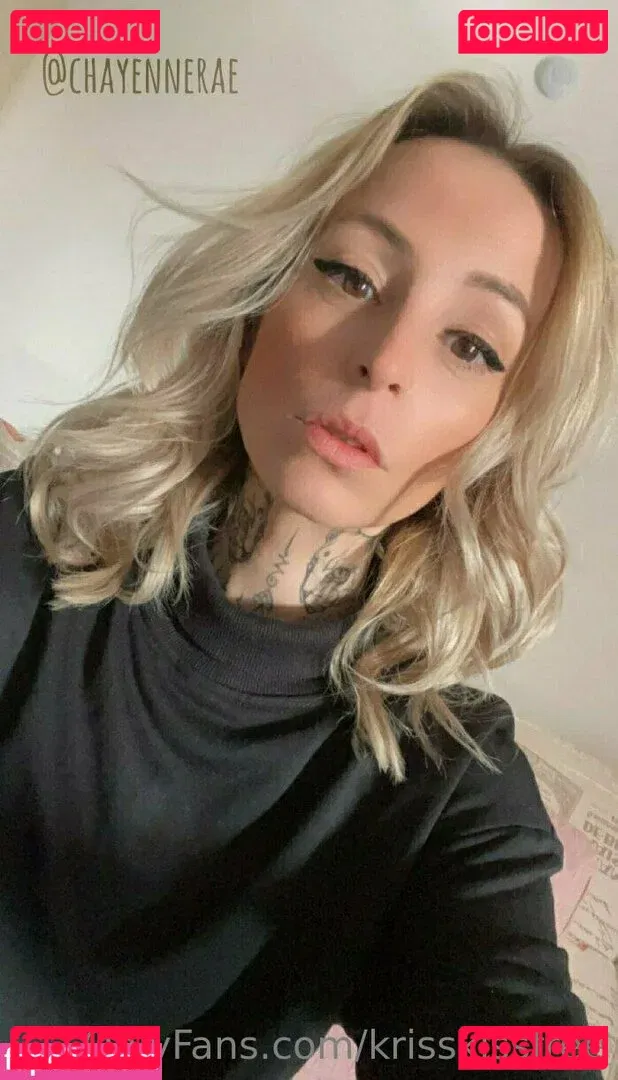 krisskissfree Onlyfans Photo Gallery 