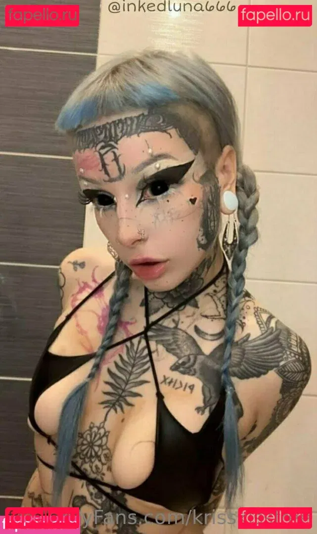 krisskissfree Onlyfans Photo Gallery 