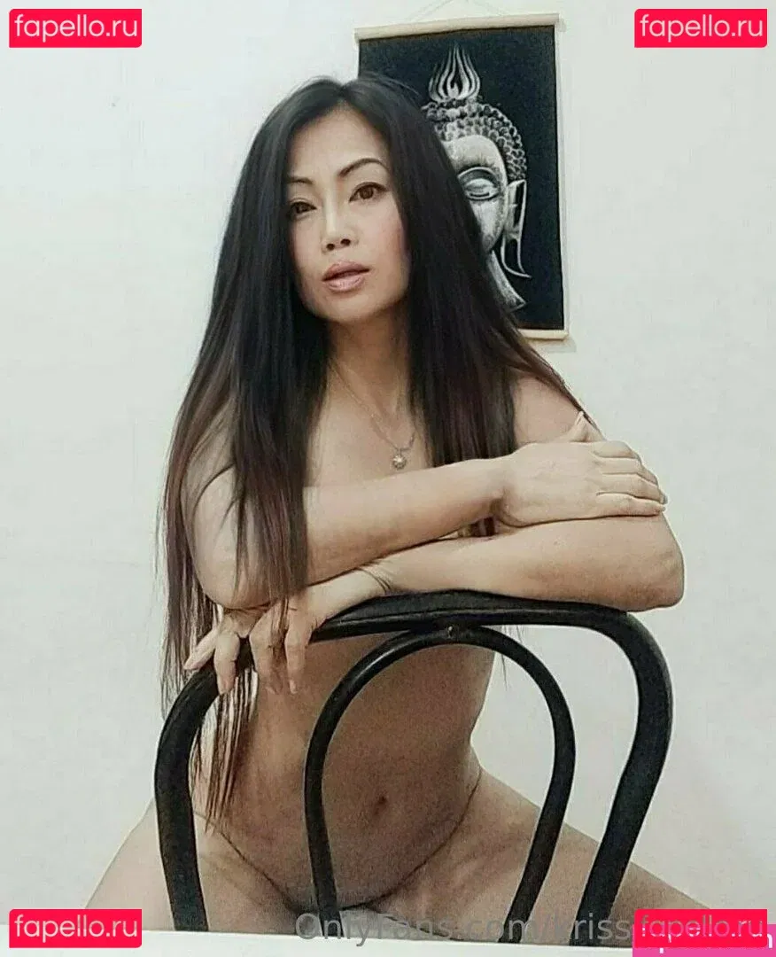 krisskissfree Onlyfans Photo Gallery 