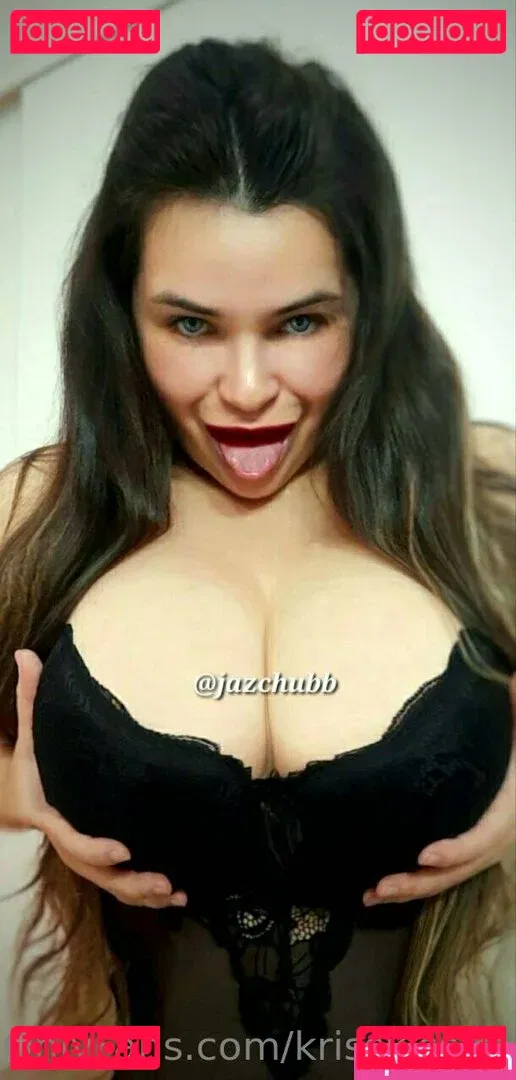 krisskissfree Onlyfans Photo Gallery 