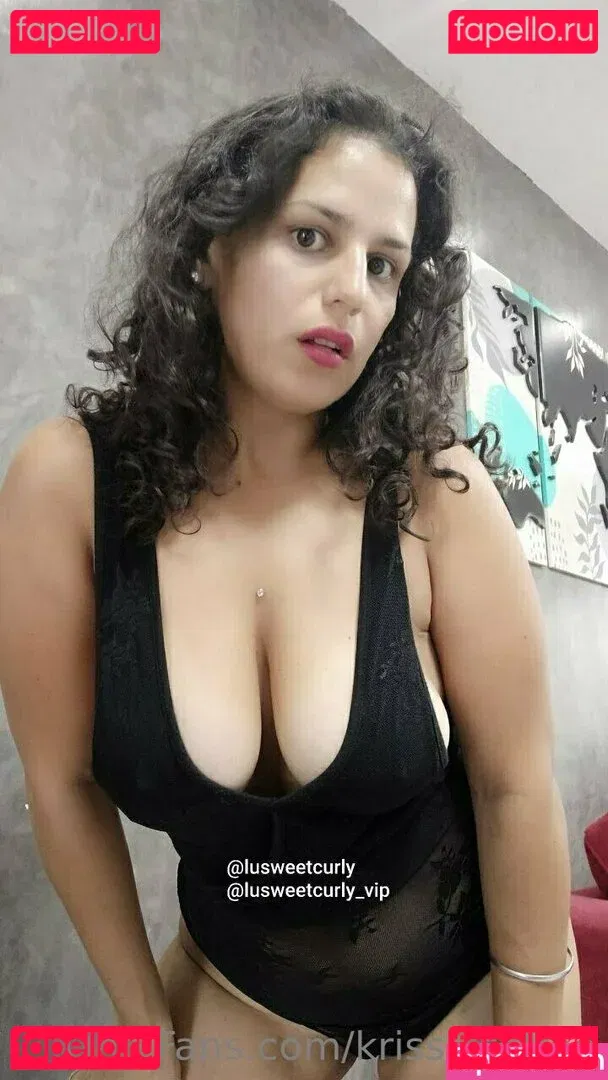 krisskissfree Onlyfans Photo Gallery 