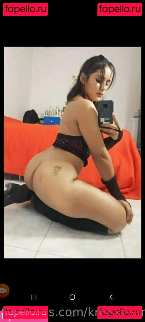 krisskissfree Onlyfans Photo Gallery 