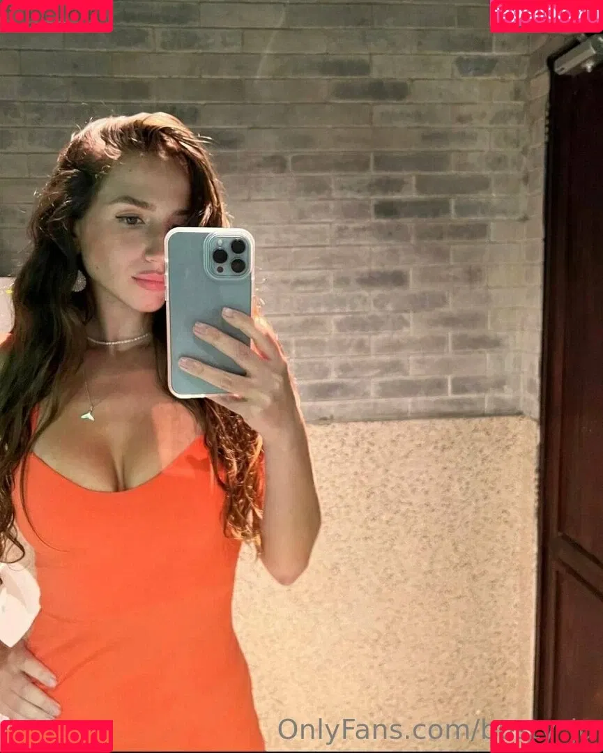 busty_ju Onlyfans Photo Gallery 