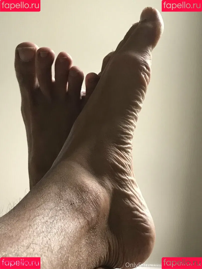 barefeeticus Onlyfans Photo Gallery 
