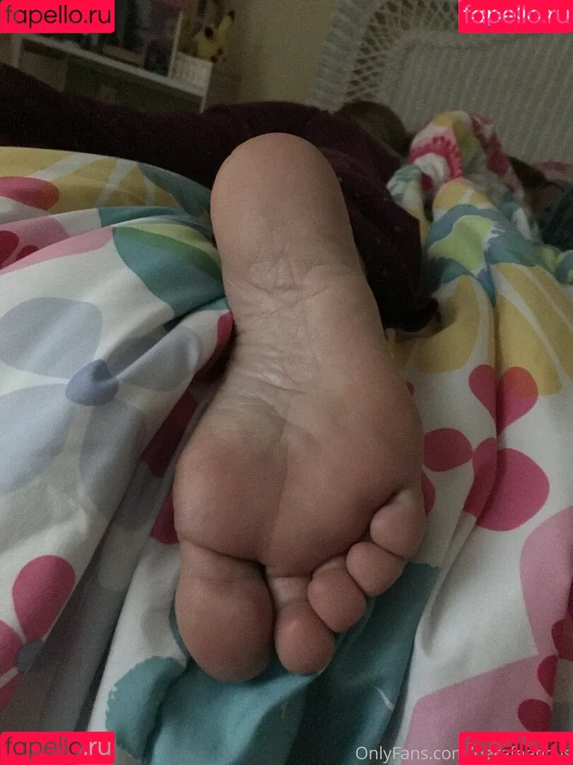 barefeeticus Onlyfans Photo Gallery 