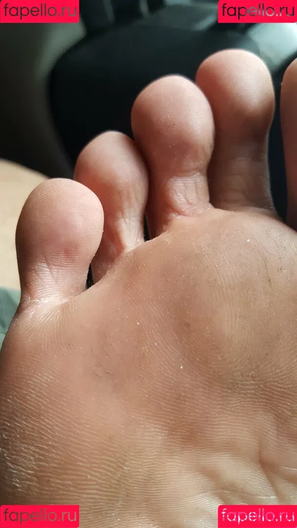 barefeeticus Onlyfans Photo Gallery 