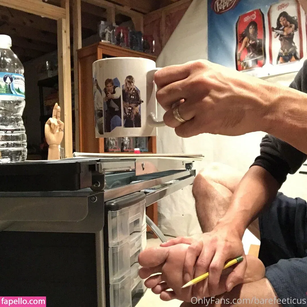 barefeeticus Onlyfans Photo Gallery 