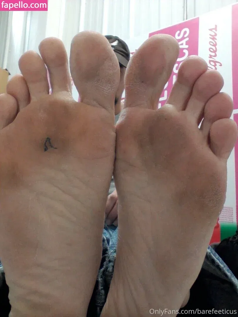 barefeeticus Onlyfans Photo Gallery 