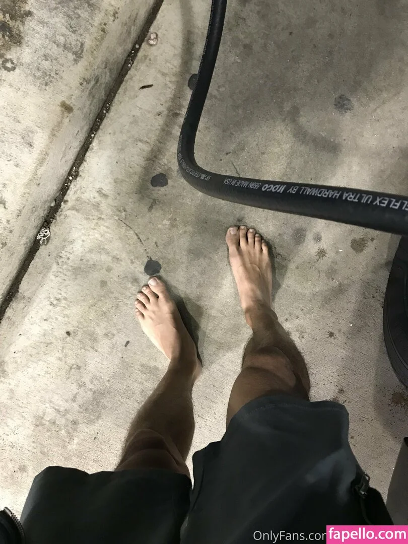 barefeeticus Onlyfans Photo Gallery 