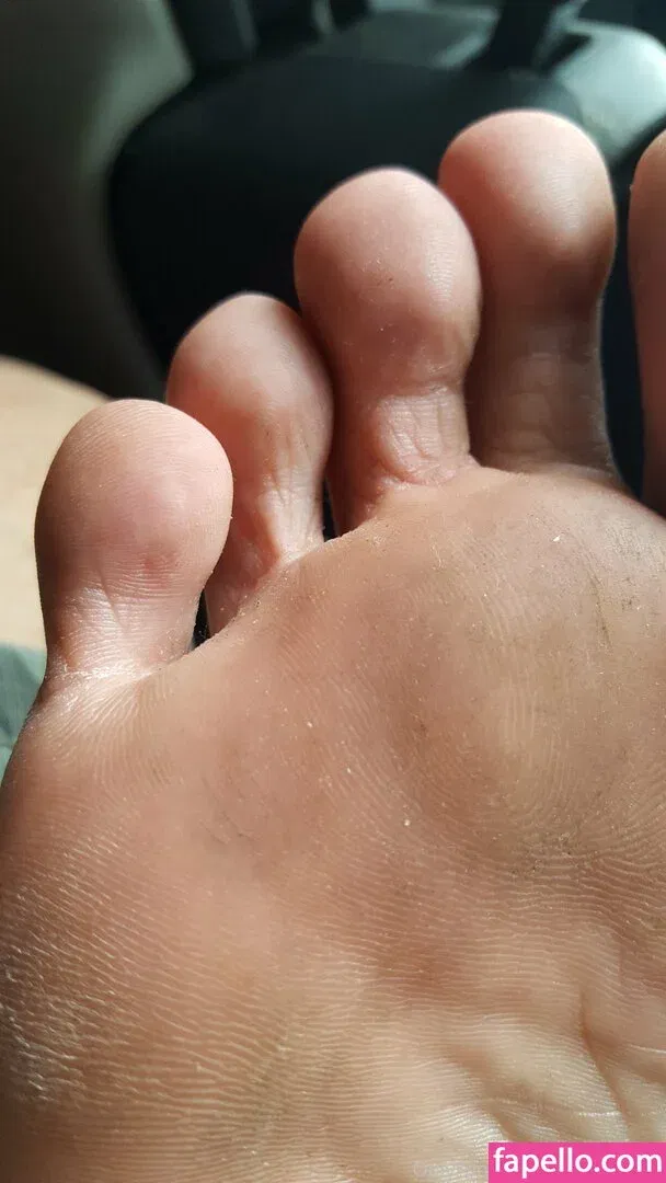 barefeeticus Onlyfans Photo Gallery 