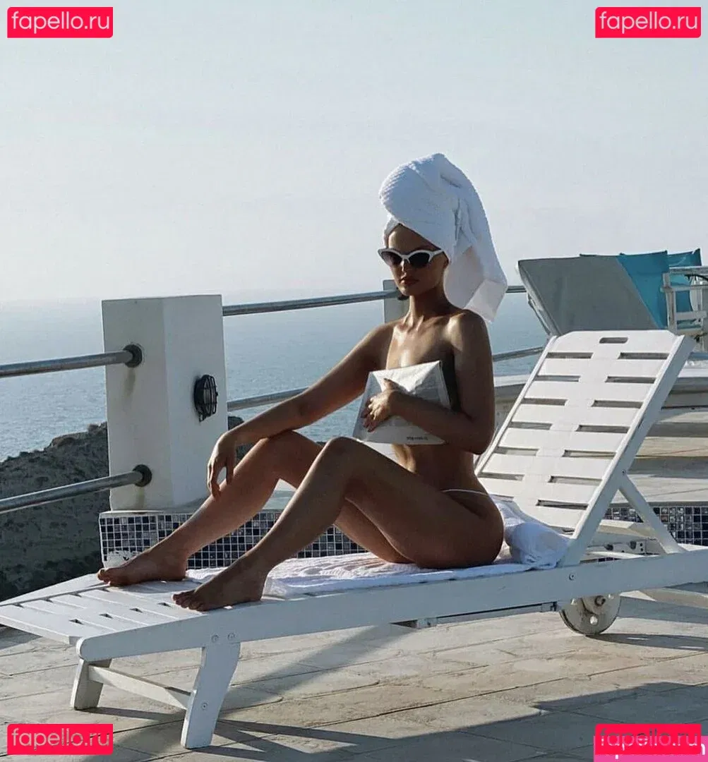 ZiennaEve Onlyfans Photo Gallery 