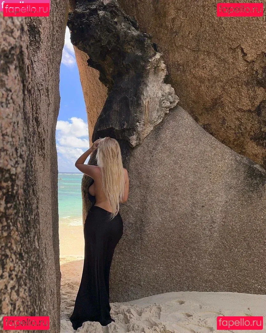 ZiennaEve Onlyfans Photo Gallery 