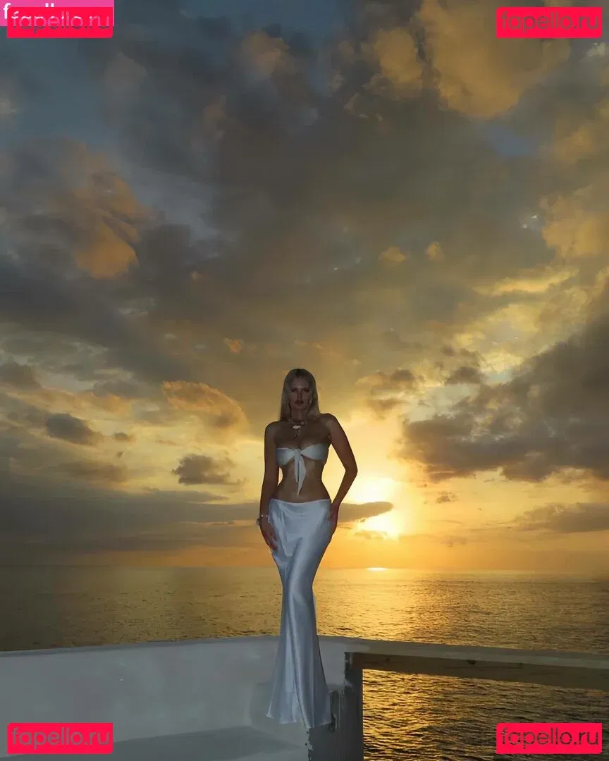 ZiennaEve Onlyfans Photo Gallery 