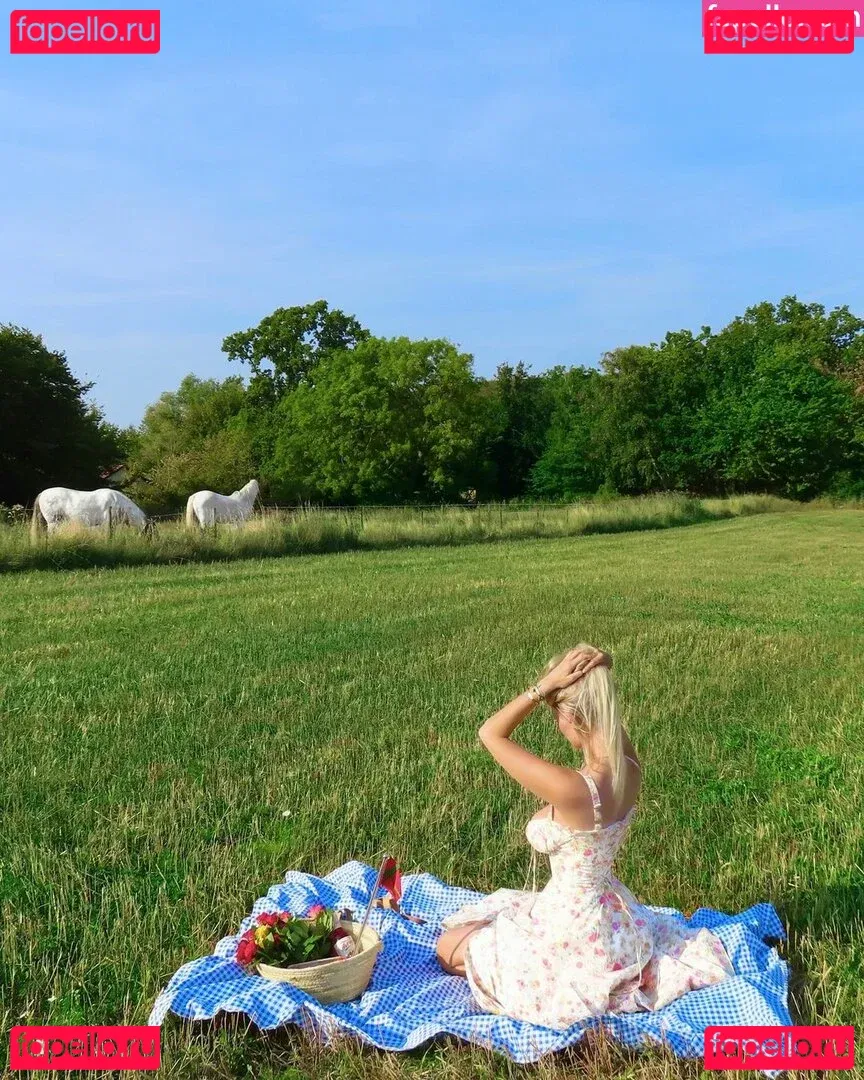 ZiennaEve Onlyfans Photo Gallery 