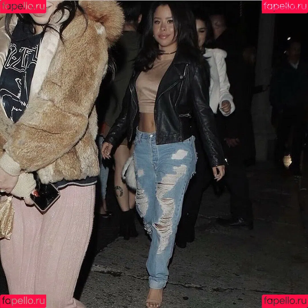 Cierra Ramirez Onlyfans Photo Gallery 