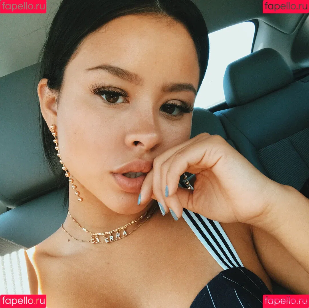 Cierra Ramirez Onlyfans Photo Gallery 