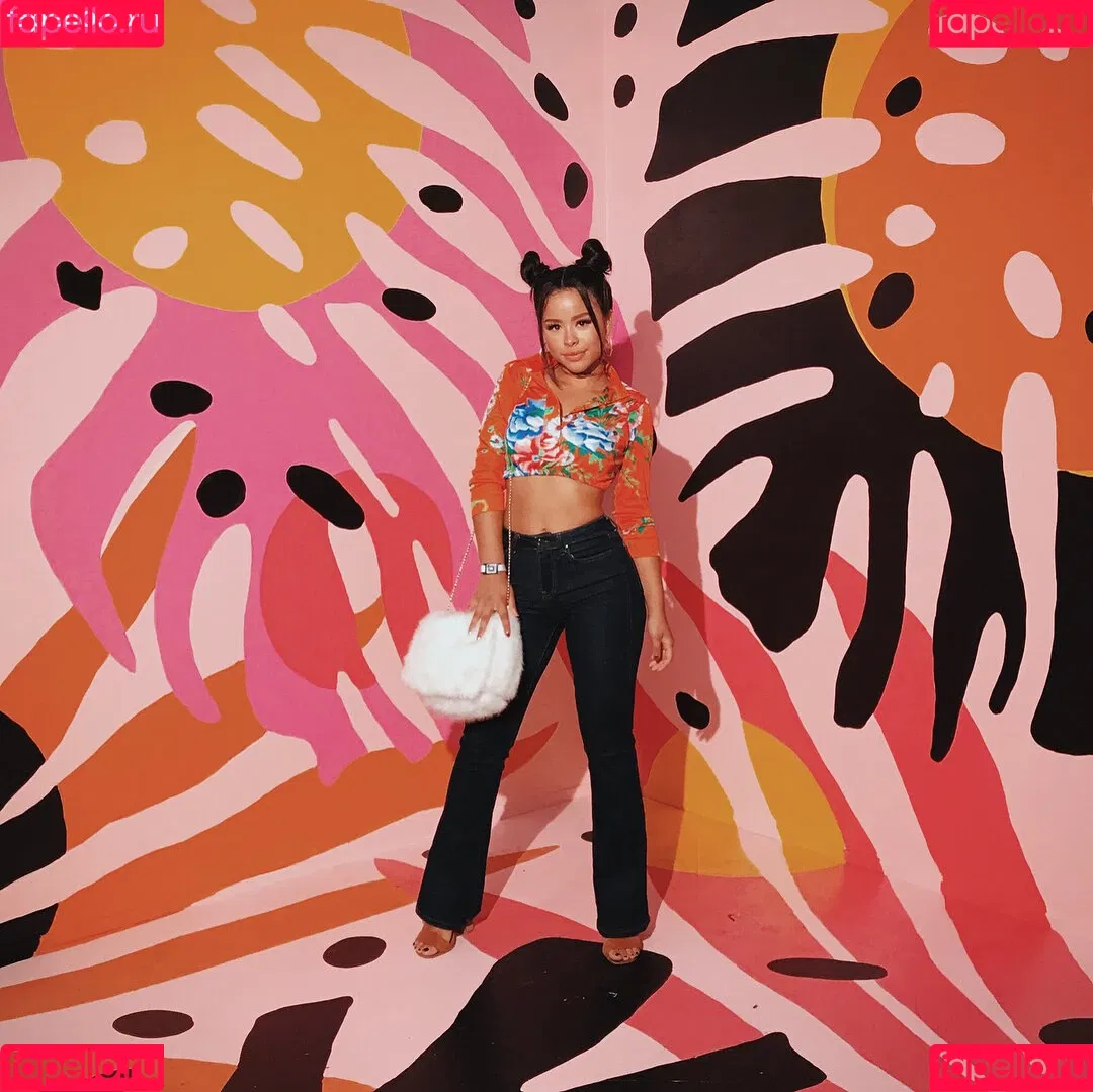 Cierra Ramirez Onlyfans Photo Gallery 