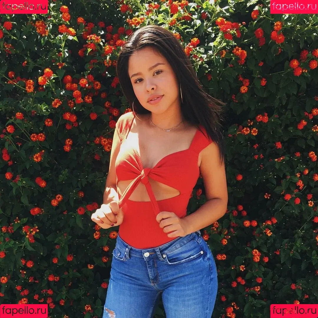 Cierra Ramirez Onlyfans Photo Gallery 