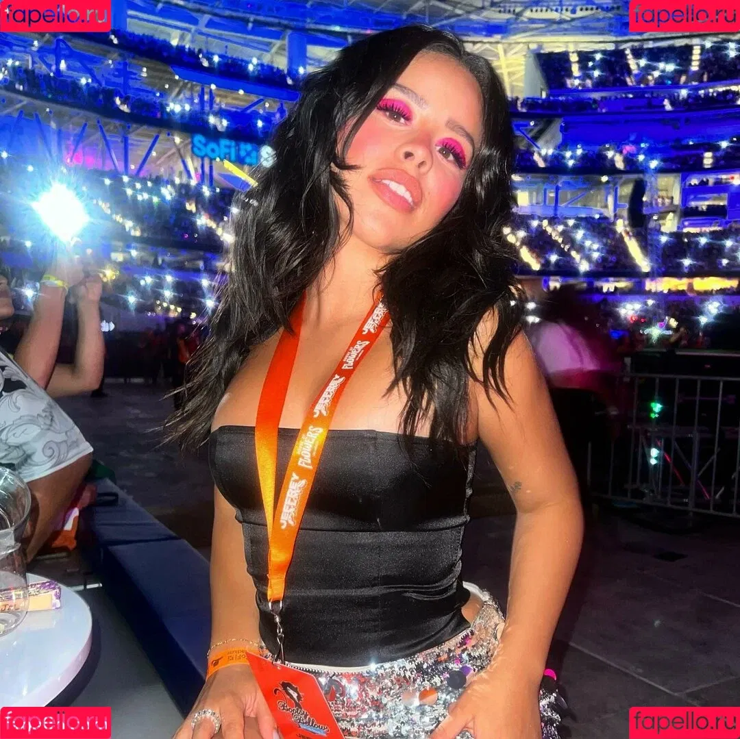Cierra Ramirez Onlyfans Photo Gallery 