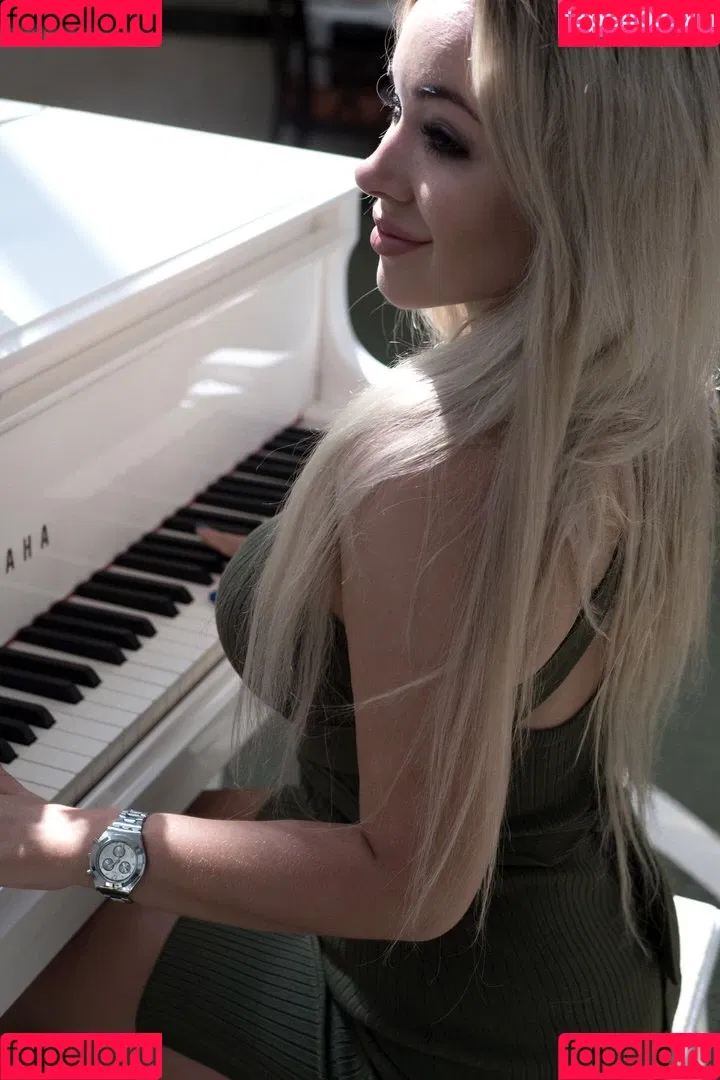 Anna Kostenko Onlyfans Photo Gallery 