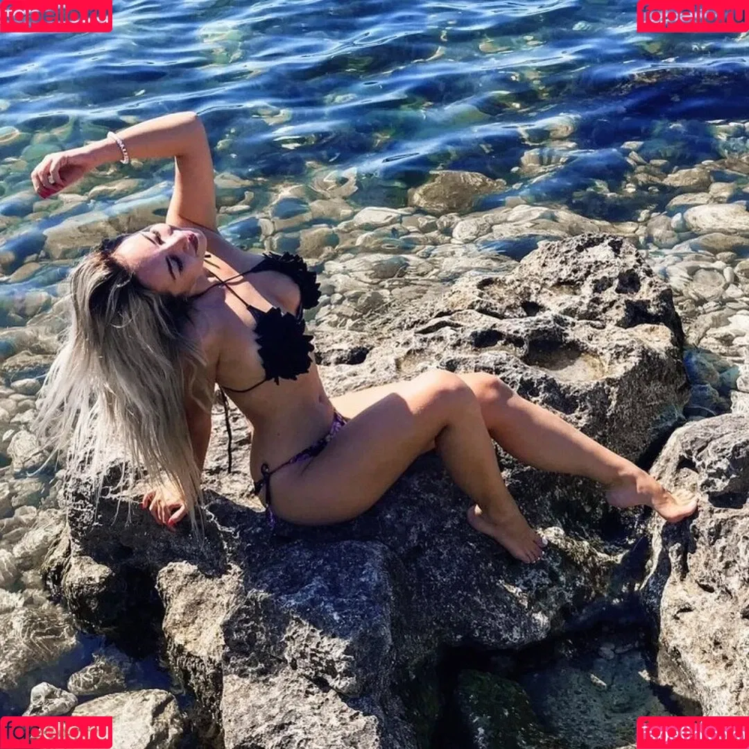 Anna Kostenko Onlyfans Photo Gallery 