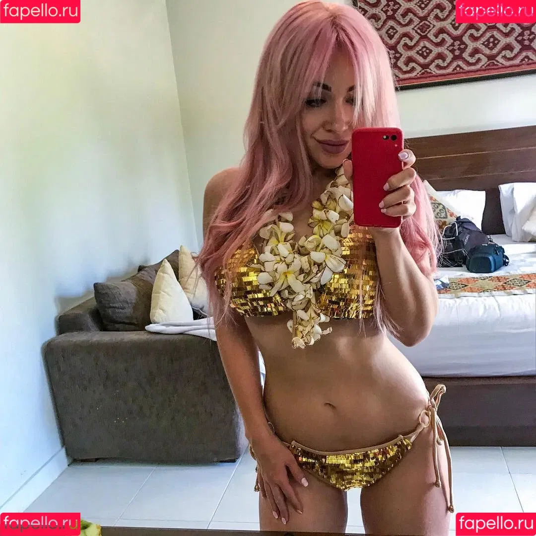 Anna Kostenko Onlyfans Photo Gallery 