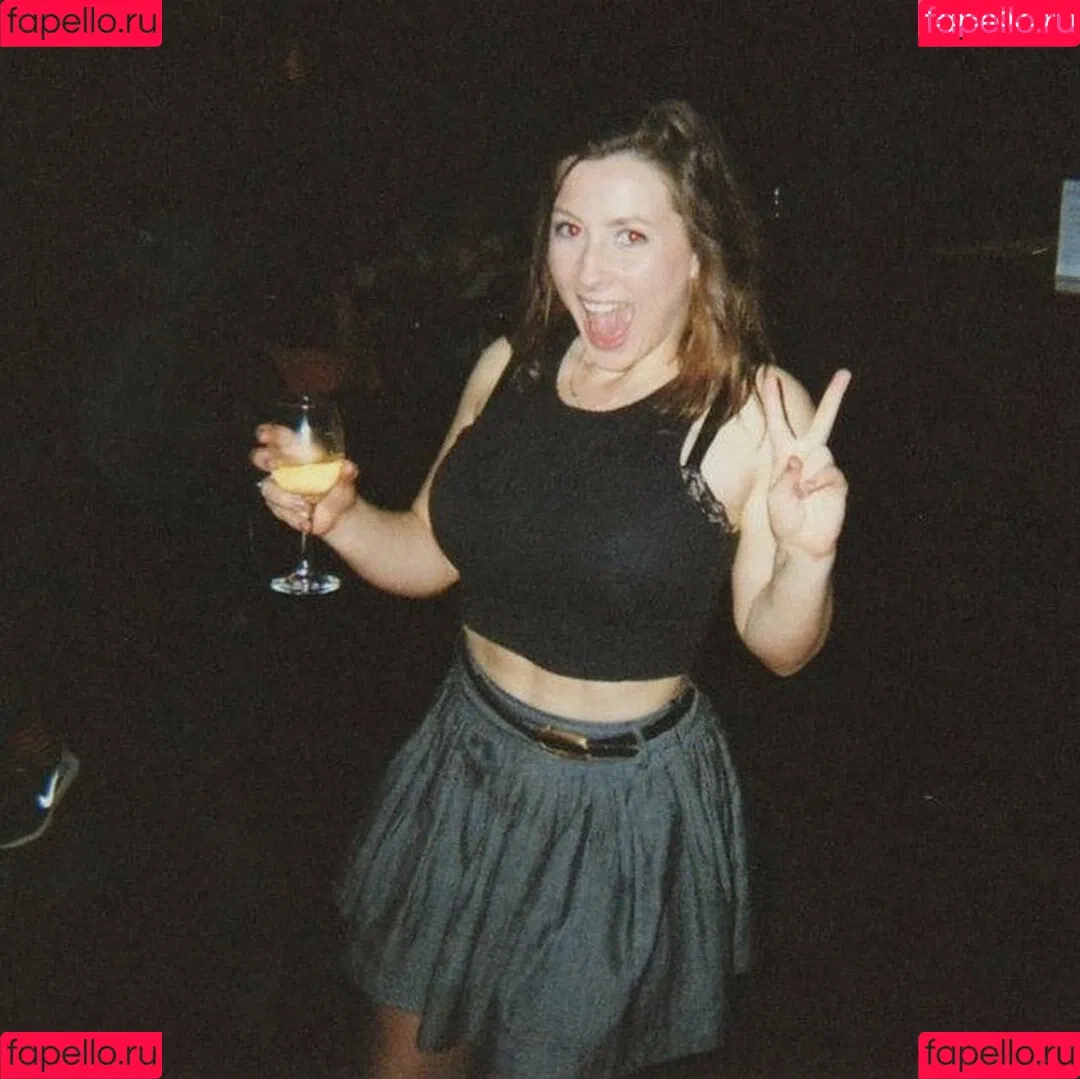 SliceOfSalami Onlyfans Photo Gallery 