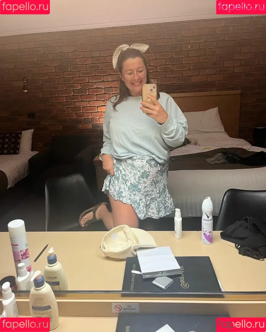SliceOfSalami Onlyfans Photo Gallery 