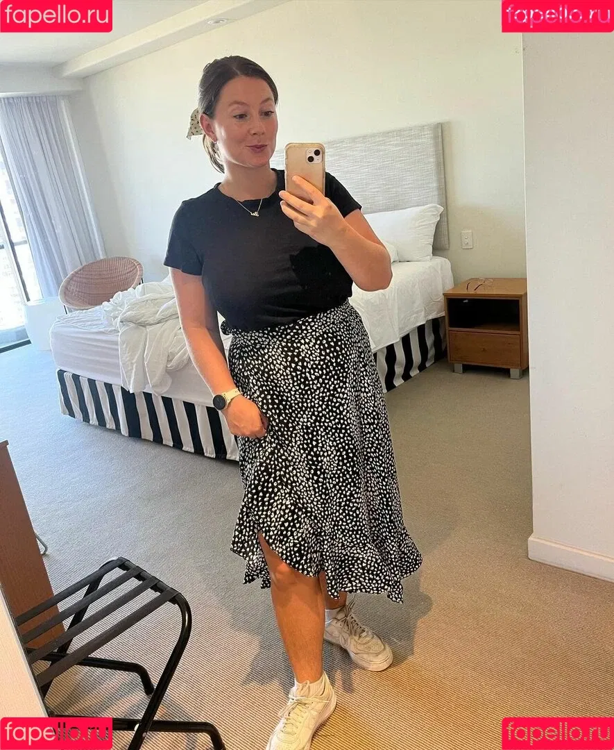 SliceOfSalami Onlyfans Photo Gallery 
