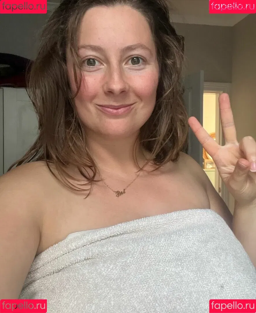 SliceOfSalami Onlyfans Photo Gallery 