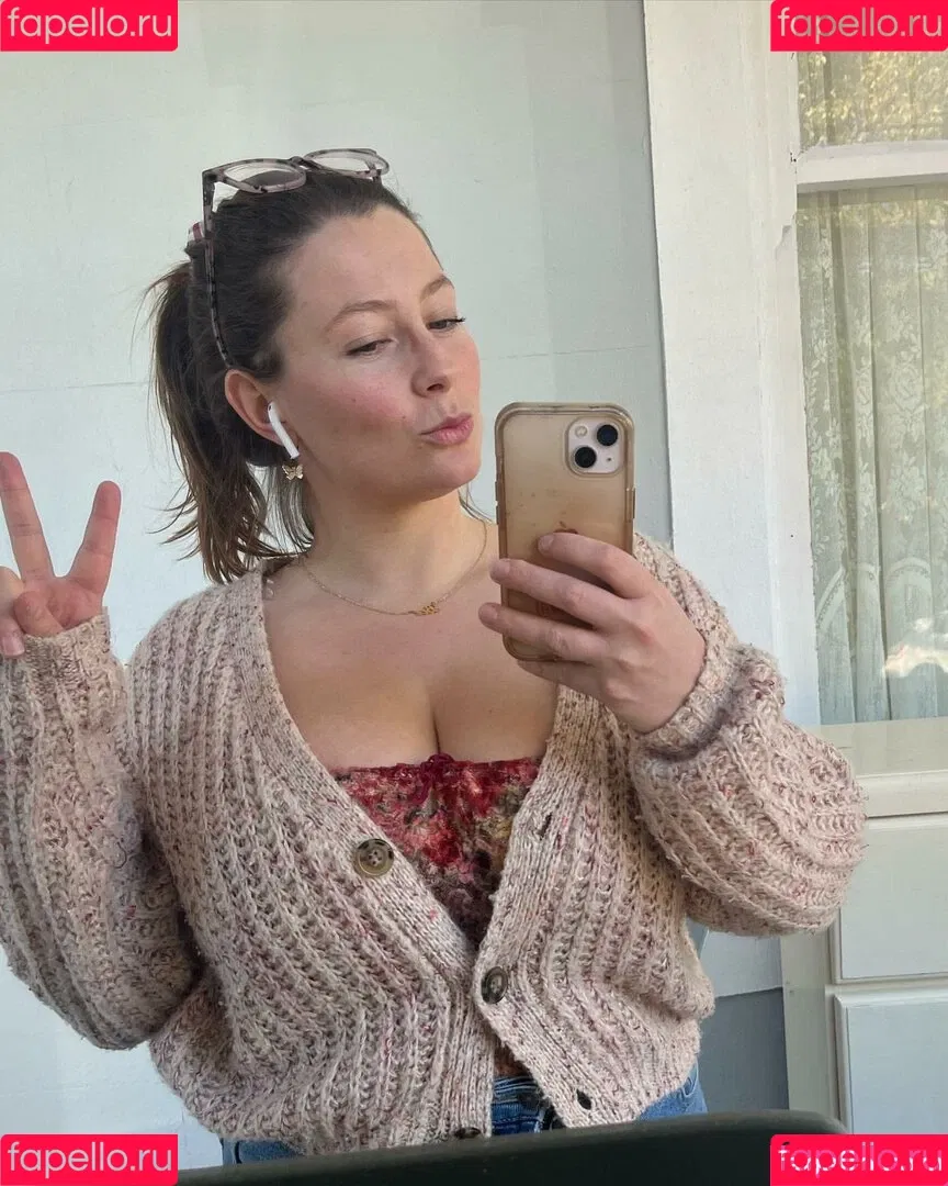 SliceOfSalami Onlyfans Photo Gallery 