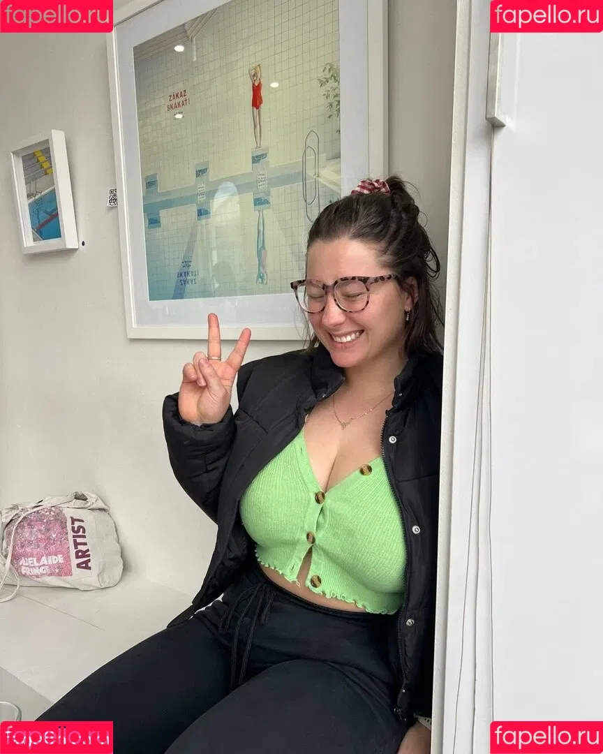 SliceOfSalami Onlyfans Photo Gallery 