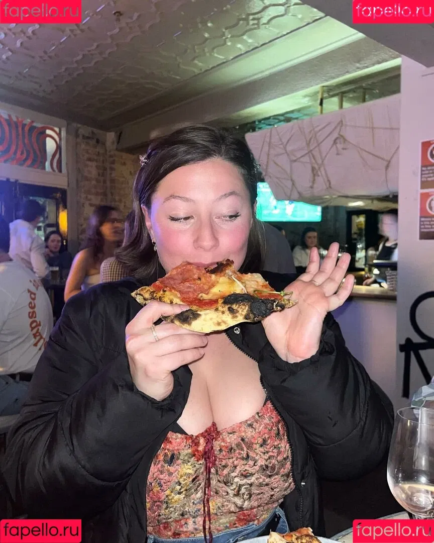 SliceOfSalami Onlyfans Photo Gallery 