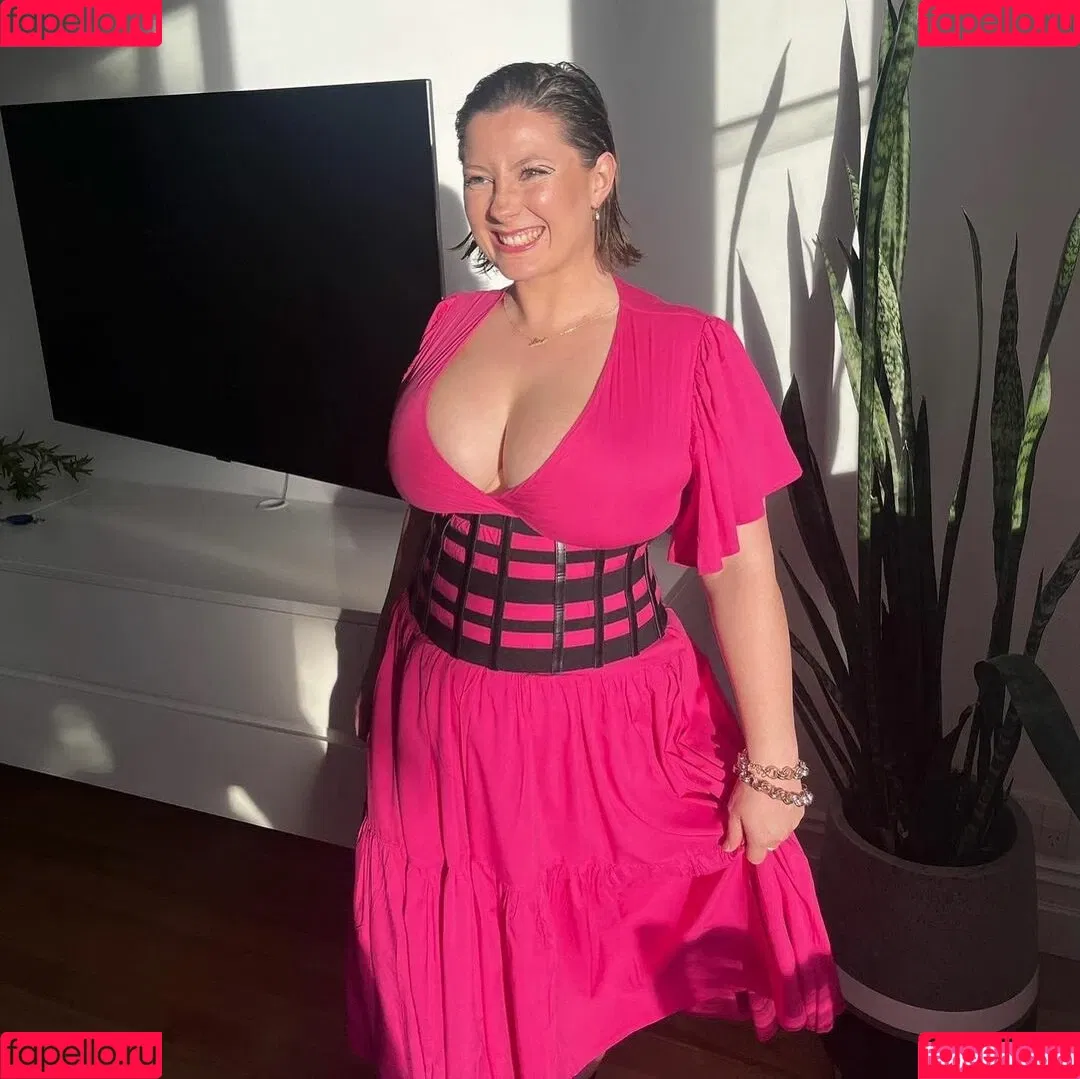 SliceOfSalami Onlyfans Photo Gallery 