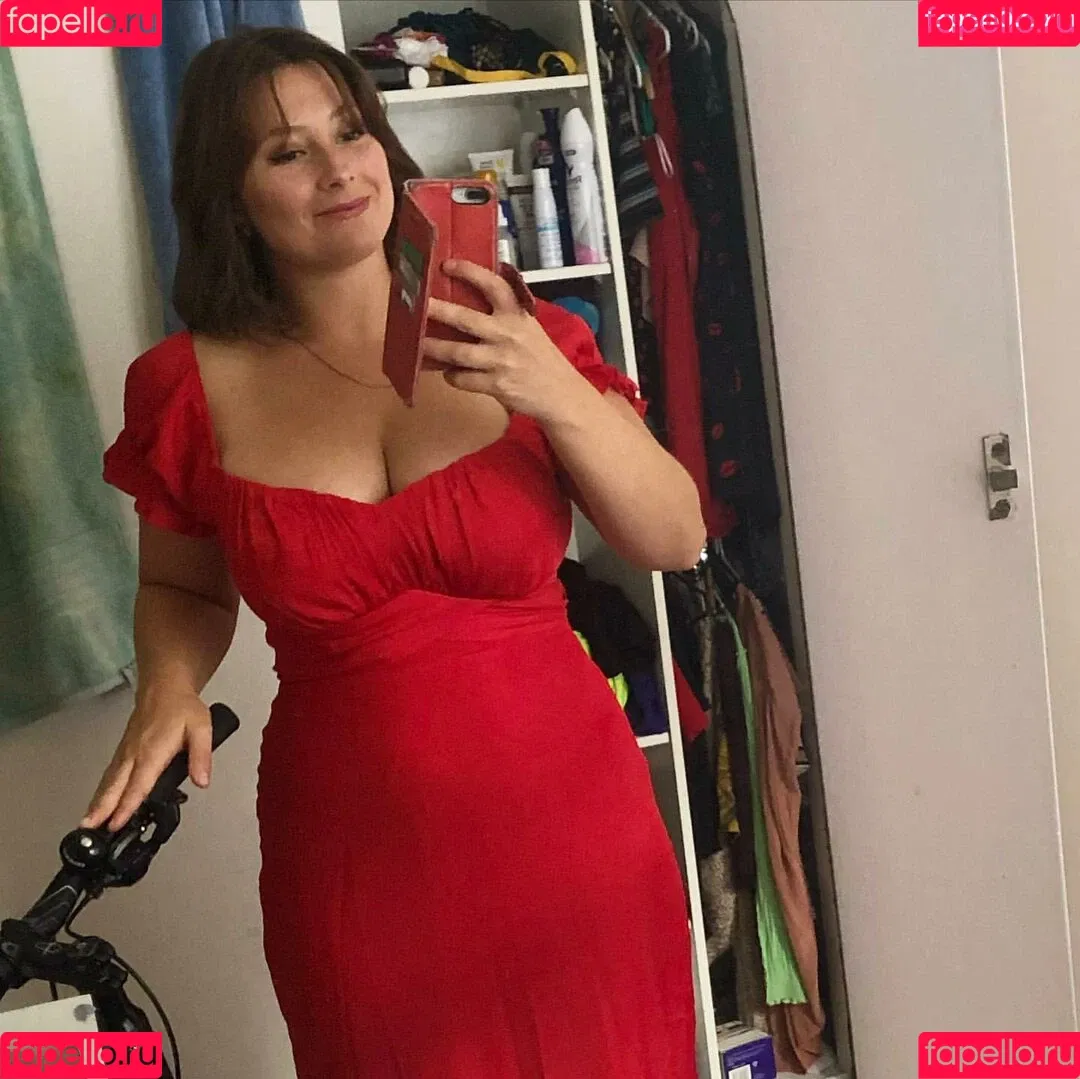 SliceOfSalami Onlyfans Photo Gallery 