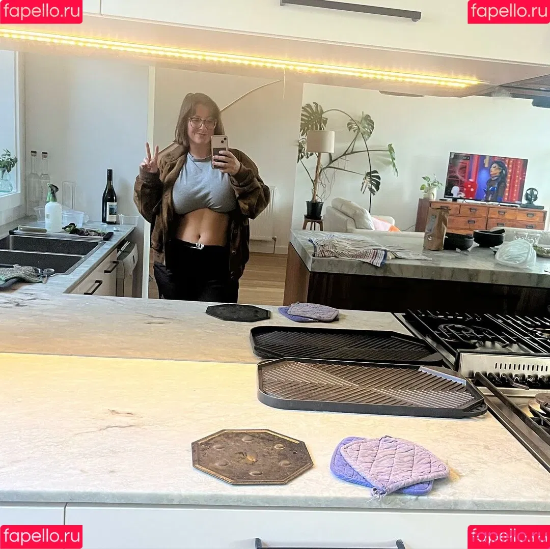 SliceOfSalami Onlyfans Photo Gallery 