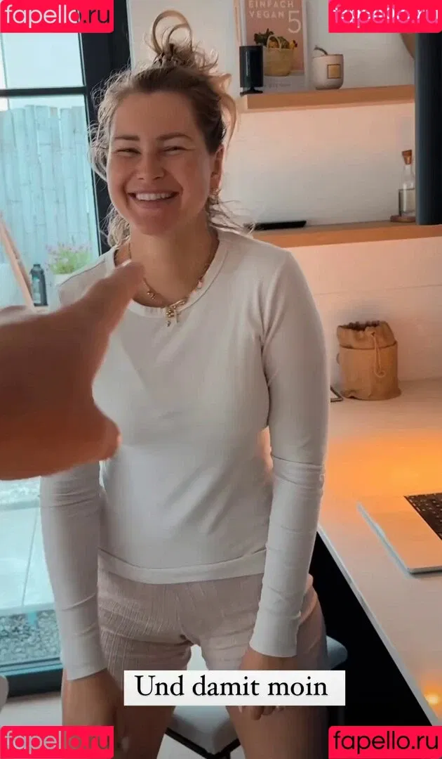 Maren Wolf Onlyfans Photo Gallery 