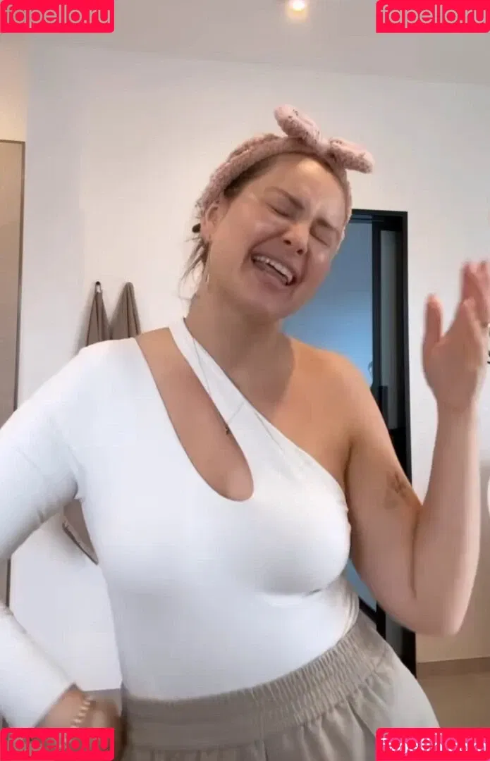 Maren Wolf Onlyfans Photo Gallery 