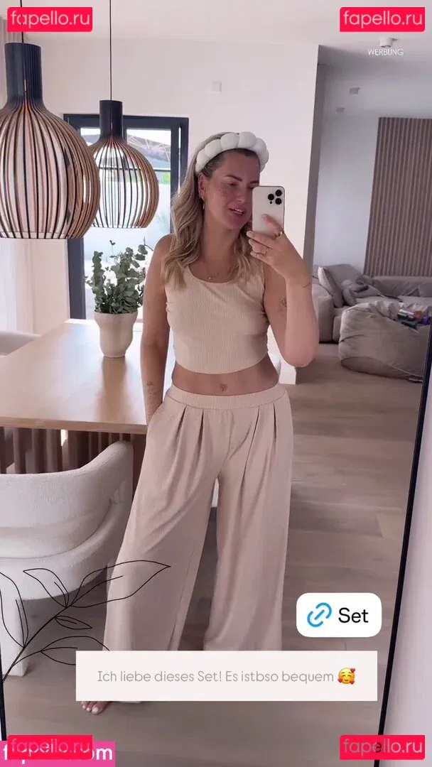 Maren Wolf Onlyfans Photo Gallery 