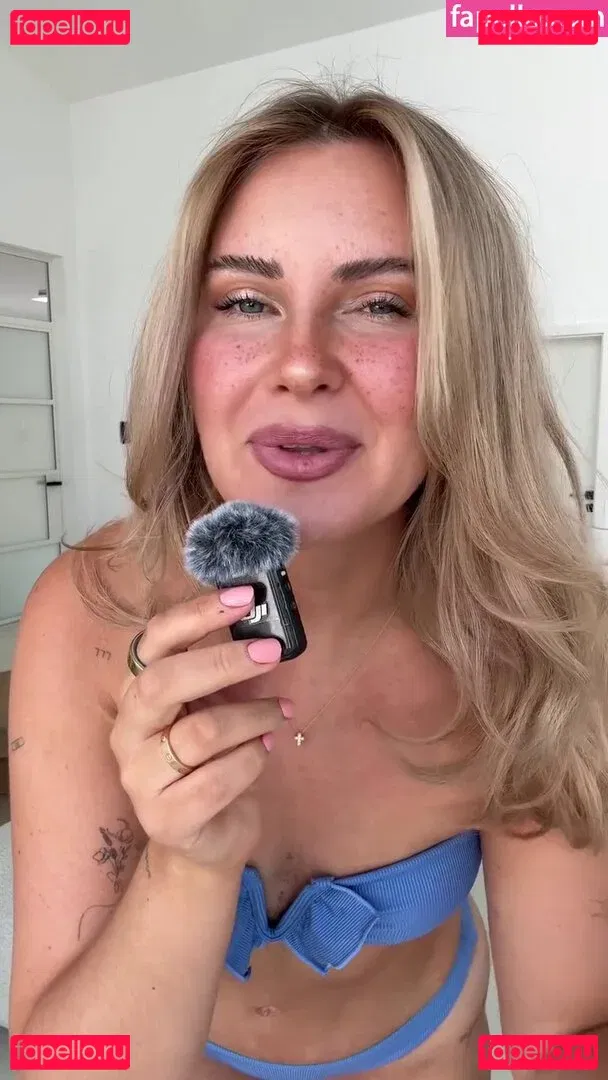 Maren Wolf Onlyfans Photo Gallery 