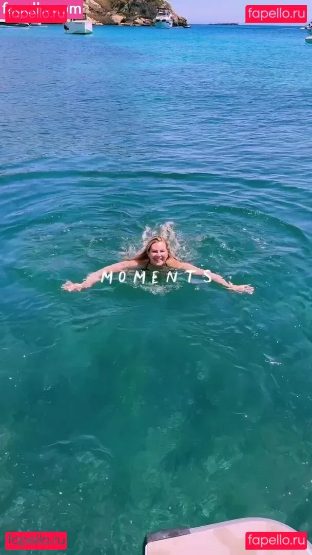 Maren Wolf Onlyfans Photo Gallery 