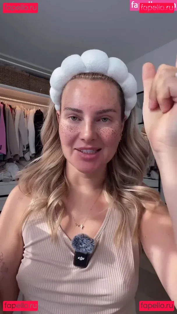 Maren Wolf Onlyfans Photo Gallery 