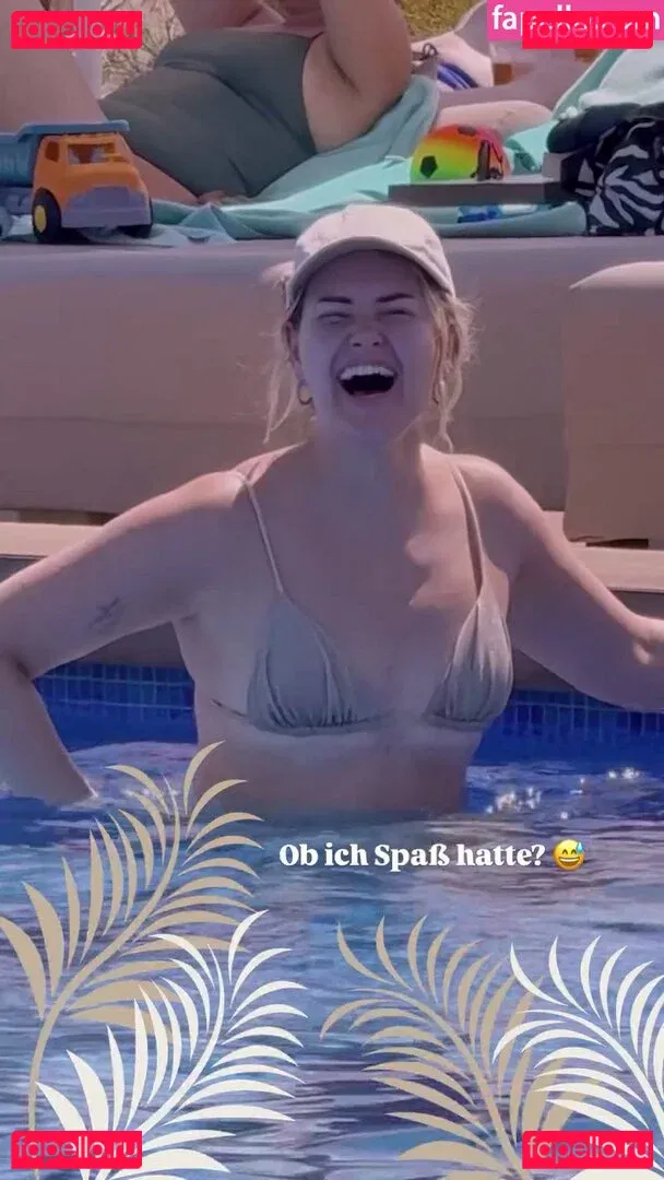 Maren Wolf Onlyfans Photo Gallery 