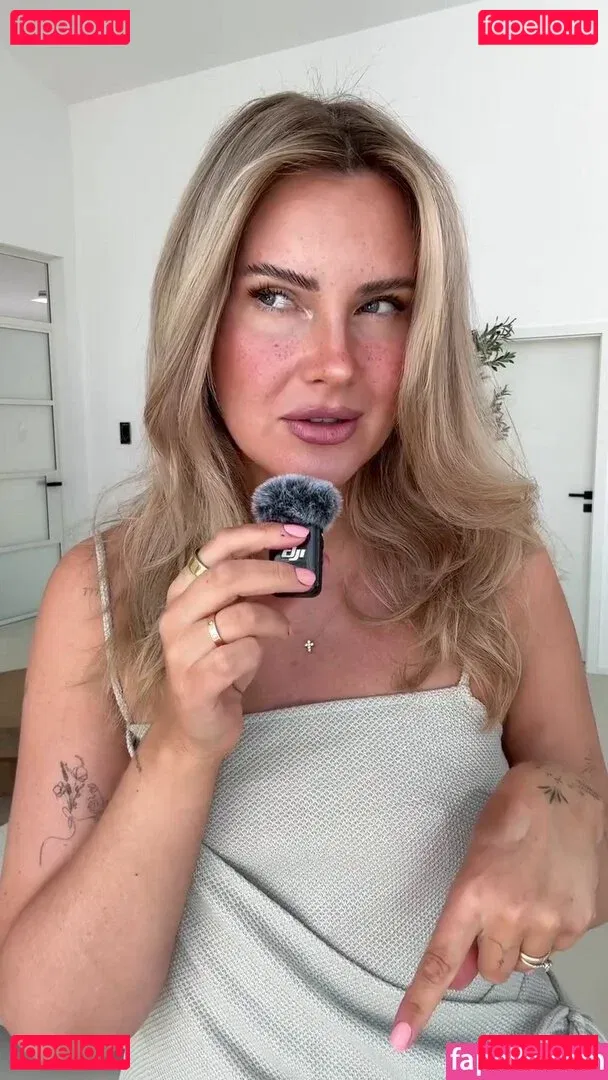 Maren Wolf Onlyfans Photo Gallery 