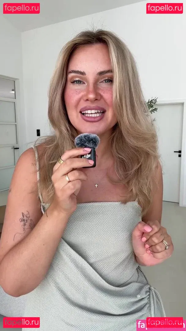 Maren Wolf Onlyfans Photo Gallery 