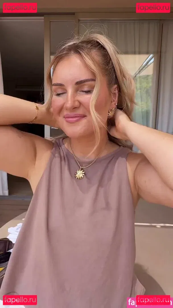 Maren Wolf Onlyfans Photo Gallery 