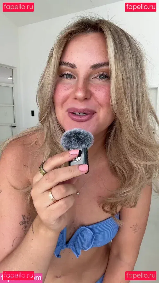 Maren Wolf Onlyfans Photo Gallery 