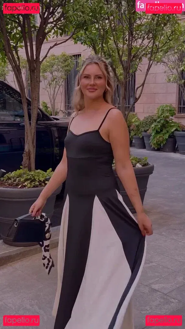 Maren Wolf Onlyfans Photo Gallery 