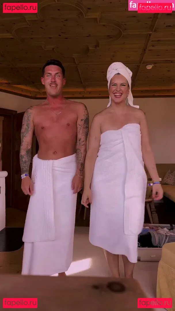 Maren Wolf Onlyfans Photo Gallery 