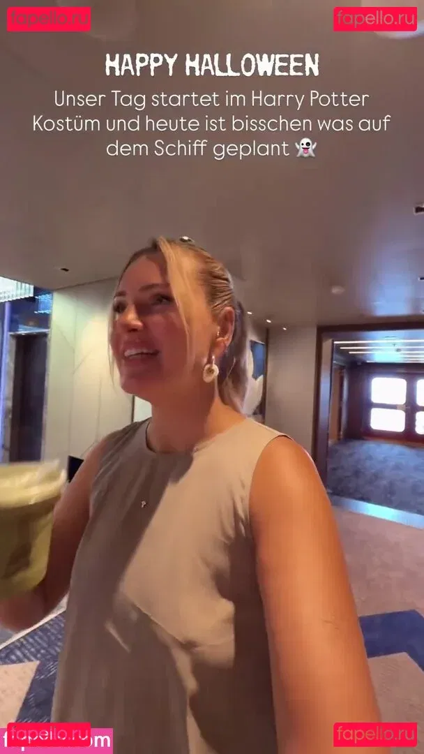 Maren Wolf Onlyfans Photo Gallery 